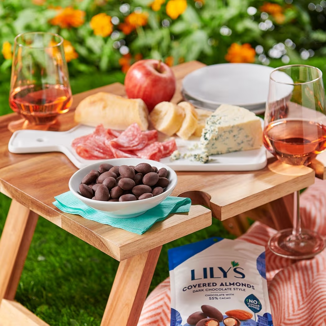 Almendras Cubiertas Lily’s Dark Chocolate No Sugar Added 99g