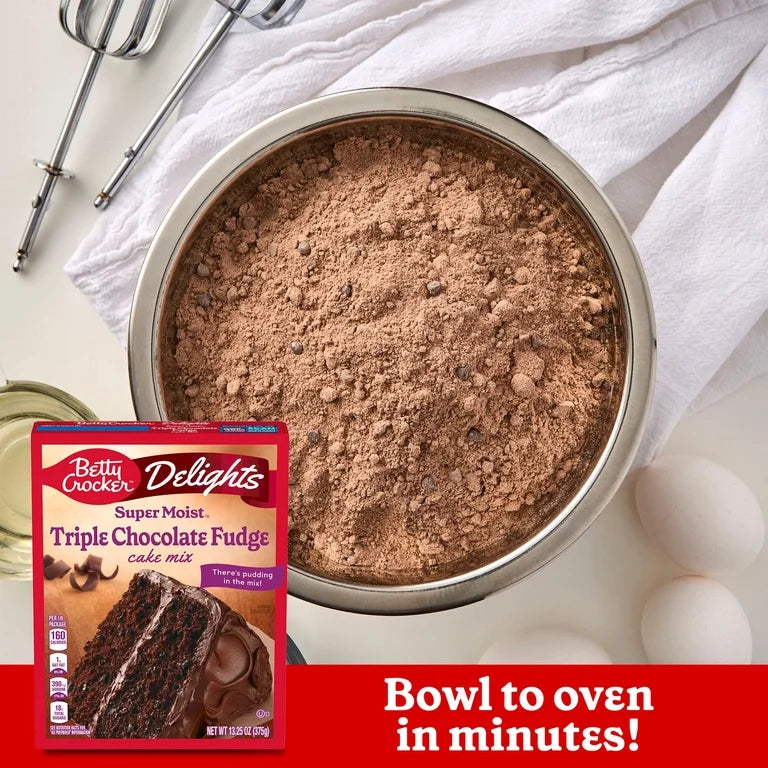 Premezcla Betty Crocker Super Moist Triple Chocolate Fudge Cake Mix 375g